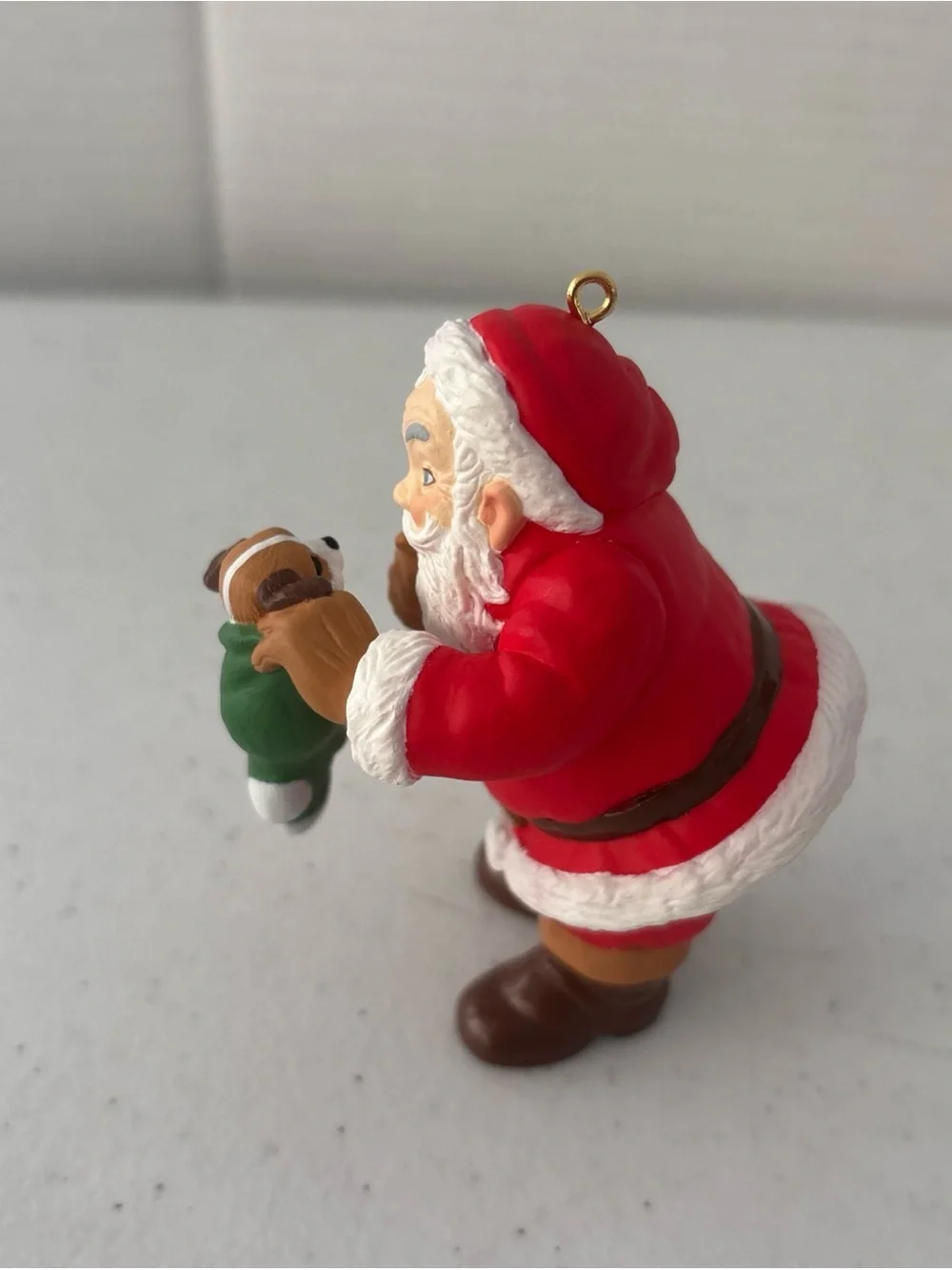 Hallmark Keepsake New Christmas Friend 1998 Santa Hushing Puppy Ornament MIB
